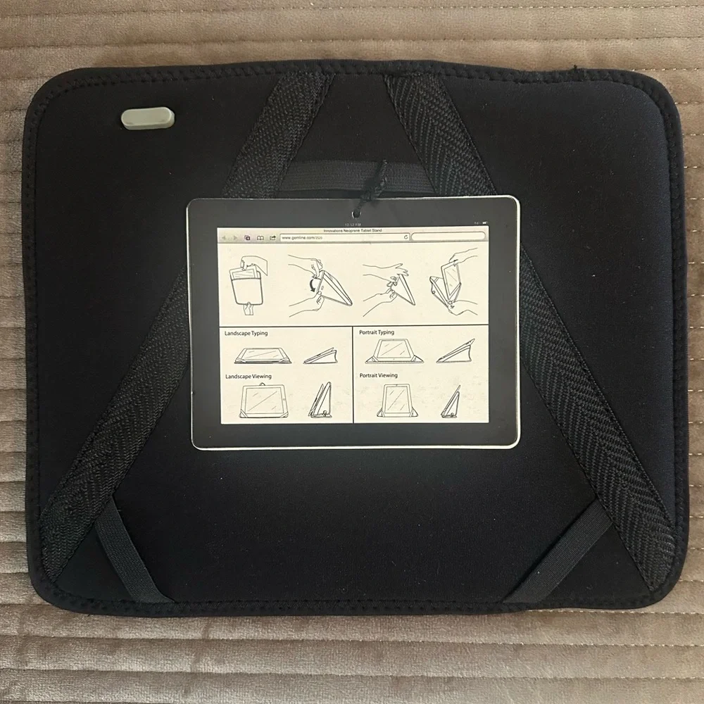 American Airlines Innovations Black Neoprene Tablet Cover and Stand